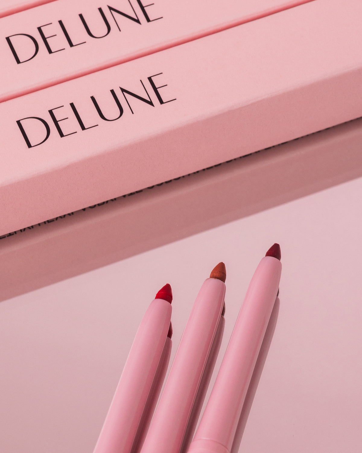LuxMatte Lip Liner